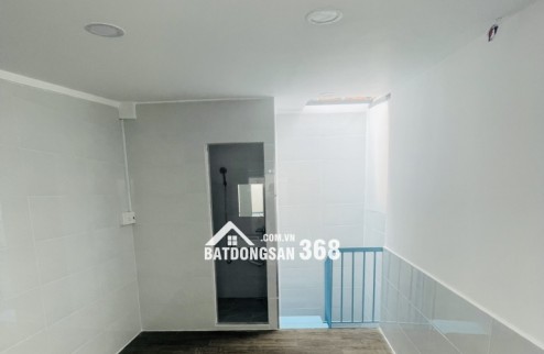 Bán nhà SHR PHẠM VĂN HAI, 3 tầng, 2PN nhỉnh 2 tỷ